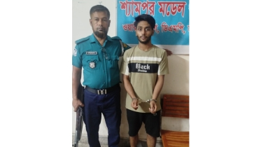 শ্যামপুরে বাসে অগ্নিসংযোগের চেষ্টাকালে নিষিদ্ধ ঘোষিত ছাত্রলীগের কর্মী গ্রেফতার