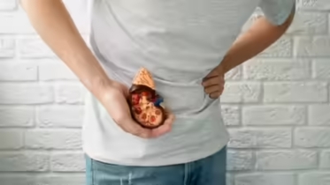 কিডনি বাঁচাতে চান? আজ থেকেই বাদ দিন এই খাবারগুলো