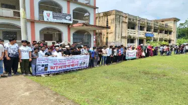 বাউফলে এইচএসসি পরীক্ষার্থীর হত্যাকারীদের গ্রেপ্তারের দাবিতে বিক্ষোভ