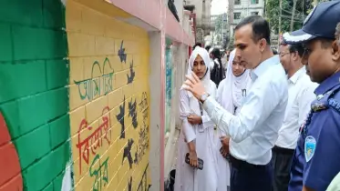 দেয়ালে দেয়ালে ফুটে উঠেছে জুলাই গণঅভ্যুত্থানের গ্রাফিতি