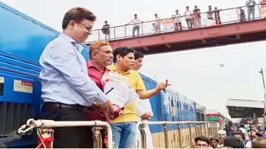 ‘দীর্ঘদিনের প্রত্যাশা পূরণ’—নরসিংদীতে ৩ আন্তঃনগর ট্রেন থামবে নিয়মিত