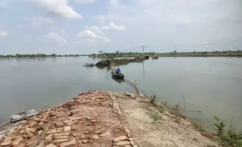 টেকসই বেড়িবাঁধ : উপকূলবাসীর প্রাণের দাবি