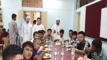 ঈদে কেবল উৎসব নয়, সহমর্মিতার গল্পও লিখলেন বেরোবি উপাচার্য