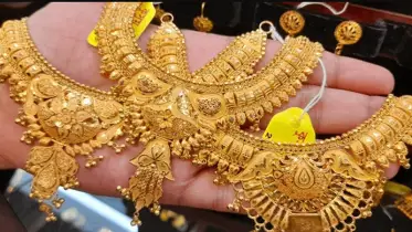 জেনে নিন, আজ দেশে স্বর্ণের দাম কত? 