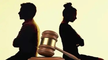 স্বামীকে ডিভোর্স দিয়ে ২৩০ মিলিয়ন পাউন্ড পেলেন স্ত্রী