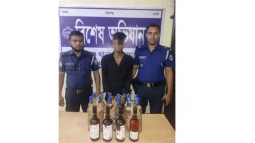 মীরসরাইয়ে বিদেশি মদসহ একজন গ্রেপ্তার
