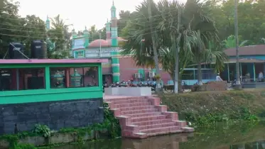 এক রাতের মসজিদের রহস্যে মোড়ানো ইতিহাস 