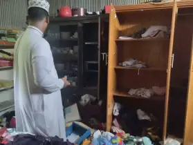 ঈশ্বরদীতে পুলিশ কার্যালয়ের পাশে ইমামের বাসায় ৯ লাখ টাকার চুরি!