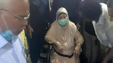স্বাস্থ্য পরীক্ষার জন্য হাসপাতালে খালেদা জিয়া
