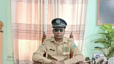 দুর্নীতির দায়ে ডিমোশন পেয়ে ওসি মাসুদ এখন এসআই