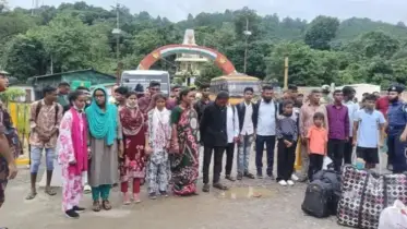 ভারতে সাজা ভোগ করে ৫ নারীসহ ২২ জন বাংলাদেশি নাগরিক দেশে ফিরেছেন
