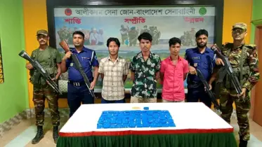 বান্দরবানের আলীকদমে যৌথ অভিযানে বিপুল পরিমাণ ইয়াবা’সহ আটক ৩