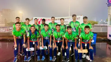 লা-লিগা আন্তর্জাতিক টুর্নামেন্ট খেলতে মালয়েশিয়া পৌঁছেছে জাফরানি স্পোর্টিং ক্লাবের অনূর্ধ্ব ১৬ ফুটবল দল