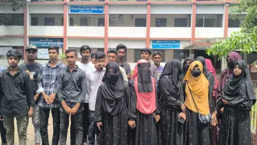 চুয়াডাঙ্গার হাসাদহ বহুমুখী মাধ্যমিক বিদ্যালয়ের এসএসসি ভোকেশনাল বিভাগে একই বিষয়ে সবাই অকৃতকার্য