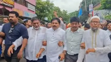 একে আজাদের বাড়িতে হামলা: আদালতে ১৫ বিএনপি নেতাকর্মীর জামিন