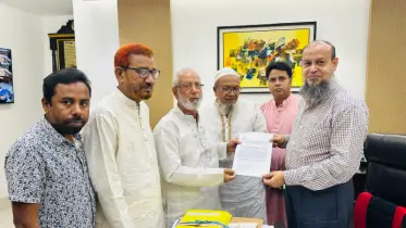 লবণের ন্যায্যমূল্য নিশ্চিতের দাবিতে সচিবের সাথে সাবেক এমপি আলমগীর ফরিদের বৈঠক: স্মারকলিপি প্রদান