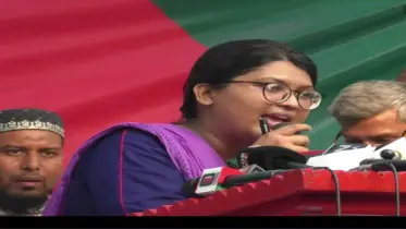 ছাত্র-জনতাকে প্রকাশ্যে হত্যা করা হাসিনা ও খুনীদের সবার জনসম্মুখে ফাঁসি চাই: জুলাই শহীদের বোন