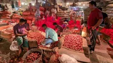 উধাও সিন্ডিকেট,  ভারতের প্রভাবমুক্ত  পেঁয়াজ বাজারে স্বস্তি!