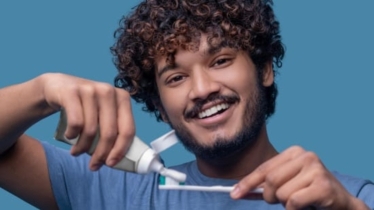 রাতে দাঁত ব্রাশ না করলে হতে পারে ভয়াবহ বিপদ! জানালেন বিশেষজ্ঞ