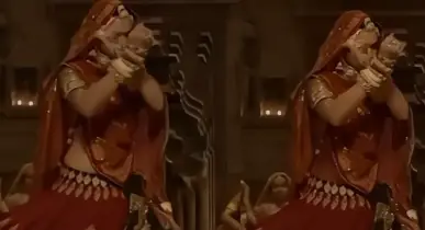 পেট দেখিয়ে সমালোচনার মুখে দীপিকা, ঢাকতে হলো প্রযুক্তির ব্যবহারে