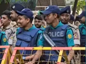 প্রধান উপদেষ্টার বাসভবনের সামনে কয়েক স্তরের নিরাপত্তা