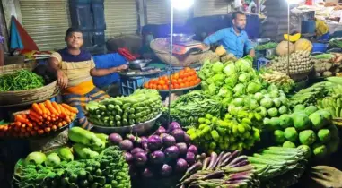 সবজির দাম হাতের নাগালে