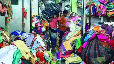 আপনার ব্যবহৃত পোশাকের অজানা যাত্রাপথ!