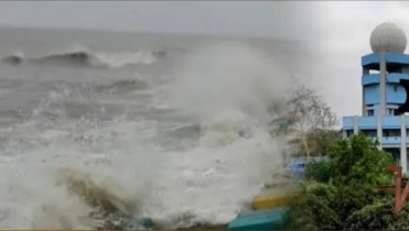 লঘুচাপের প্রভাবে উপকূলে ঝড়ো হাওয়া-বৃষ্টি, সমুদ্রবন্দরে ৩ নাম্বার সতর্কতা