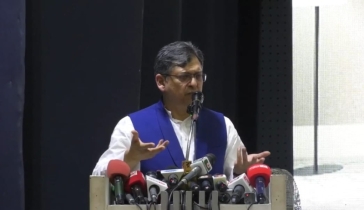 সর্ষের ভেতরে ভূত রেখে সংস্কার হবে না, প্রথমে উপদেষ্টা পরিষদের সংস্কার চান সালাহউদ্দিন আহমদ