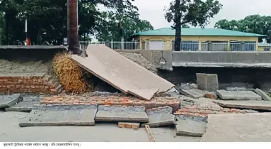 উদ্বোধনের পাঁচ বছরেই সাগরে বিলীনের শঙ্কায় কুয়াকাটা ট্যুরিজম পার্ক