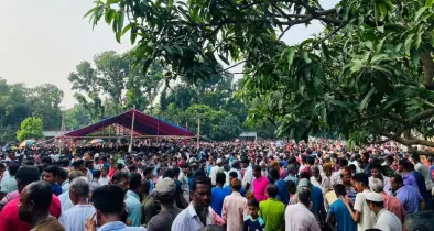 প্রশাসনের নাকের ডগায় দ্বিগুন খাজনা আদায় বাগমারার হাটগুলোতে