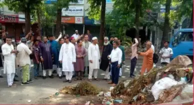 কুরবানির বর্জ্য অপসারণে মাঠে ৪ হাজার কর্মী, তদারকিতে চসিক মেয়র