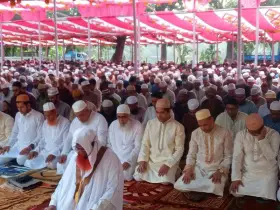ফরিদপুরে পালিত হচ্ছে ‌পবিত্র ঈদুল আজহা, প্রধান ঈদের ‌ জামাত ‌অনুষ্ঠিত