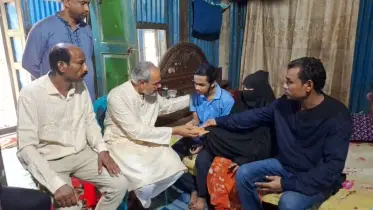 জুলাই আন্দোলনে পুলিশের গুলিতে দৃষ্টি হারানো মুবিনের পাশে তারেক রহমান