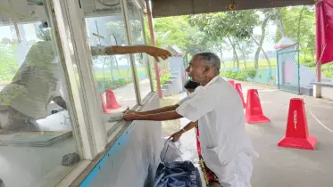 করোনা সংক্রমণ বাড়ায় চুয়াডাঙ্গার দর্শনা জয়নগর ইমিগ্রেশনে বাড়তি সতর্কতা