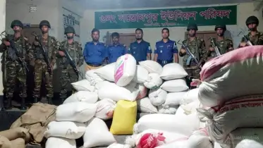 ভিজিএফ চাল বিতরণে অনিয়ম: তালিকায় ২ হাজার স্বচ্ছল ও চাকরিজীবী