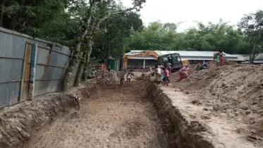 কুড়িগ্রামে ২৫ বছর পর কবর থেকে অক্ষত অবস্থায় মর‌দেহ উদ্ধার