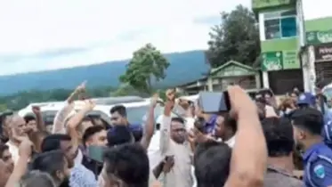উপদেষ্টার গাড়িবহর আটকের ঘটনায় ১৫৯ জনের বিরুদ্ধে মামলা