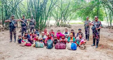 চাঁপাইনবাবগঞ্জ সীমান্ত দিয়ে আরও ২০ জনকে পুশইন বিএসএফের 