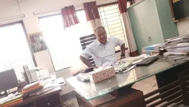 অবসর ভাতা নিয়ে হয়রানি, হিসাবরক্ষণ কর্মকর্তার সাথে জামায়াতকর্মীদের বাগবিতণ্ডা