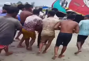 টেকনাফে দুই নৌকার সংঘর্ষে জেলে নিহত