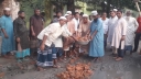 গাইবান্ধায় জামায়াতের উদ্যোগে গ্রামীণ রাস্তা সংস্কার