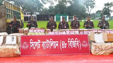 যৌথ অভিযানে সাড়ে ৩ কোটি টাকার ভারতীয় কসমেটিকস জব্দ