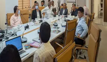 নির্ভুল পাঠ্যবই ছাত্রছাত্রীদের হাতে তুলে দিতে সরকার বদ্ধপরিকর: শিক্ষা উপদেষ্টা