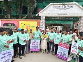 দাউদকান্দিতে মাইথারকান্দি খালের আবর্জনা অপসারণ উদ্বোধন 