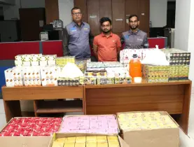  অনলাইনে ভেজাল বিদেশি প্রসাধনী বিক্রি, গ্রেফতার ১