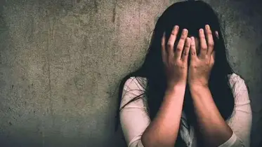 বাকেরগঞ্জে ২ সন্তানের জননীকে ধর্ষণের অভিযোগ