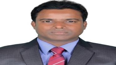 রাতে ছাত্রীদের ম্যাসেঞ্জারে কুরুচিপূর্ণ মেসেজ  দিতেন ইবি শিক্ষক