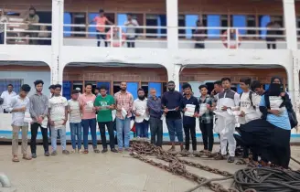 প্লাস্টিক বর্জ্য নদীতে না ফেলার আহবান জানিয়ে ভোলায় জনসচেতনতামূলক কর্মসূচি