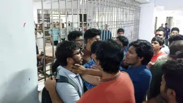 জবির ২ শিক্ষকসহ বাগছাসের ৩ নেতার উপর ছাত্রদলের হামলা